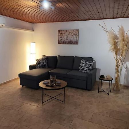 Вилла Lemon Tree House Poros Порос Экстерьер фото